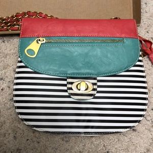 Cross body purse